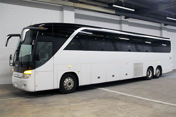 Naples 50 passenger Charter Bus